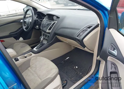 2014 Ford Focus Se z USA, uszkodzony, nr VIN 1FADP3F22EL370790